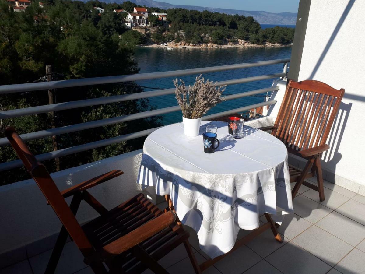 Mala Basina -Maslina Apartment Vrbanj Ngoại thất bức ảnh